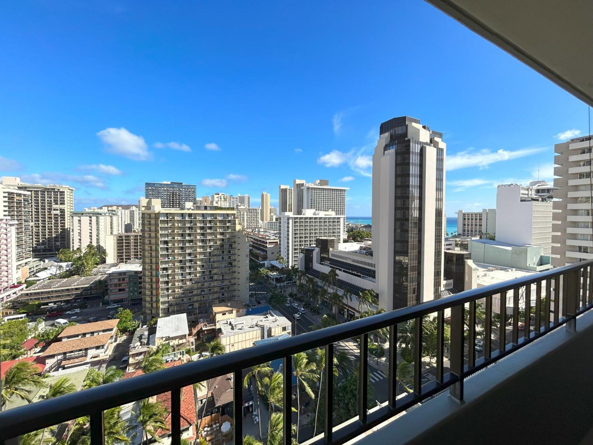 Royal Kuhio 1606 - Spacious Studio With Diamond Head City Views In The Heart Of Waikiki! Villa Honolulu Exterior photo